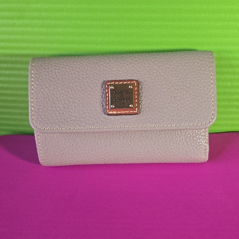 Lucca Leather Flap Dooney & Bourke Tan Leather Wallet